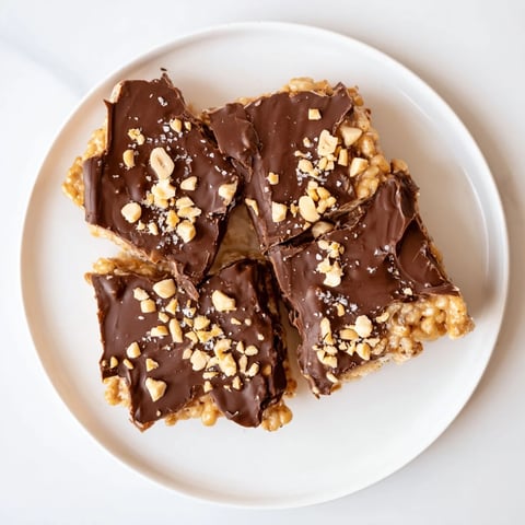Delicious Peanut Butter Chocolate Rice Cakes, crunchy rice cakes covered in rich chocolate with peanut butter filling.