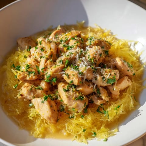 Lemon Garlic Chicken Spaghetti Squash